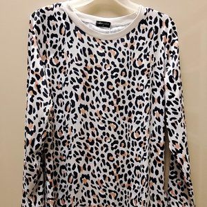 Mimigogo women's leopard print top nwt